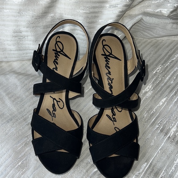 American Rag Women's 'Rachey' Black Suede Wedge Platform Heel Sandals Size 8.5 M - Picture 5 of 13